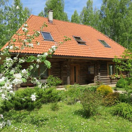 Guest House Lēveri Valgalciems Extérieur photo