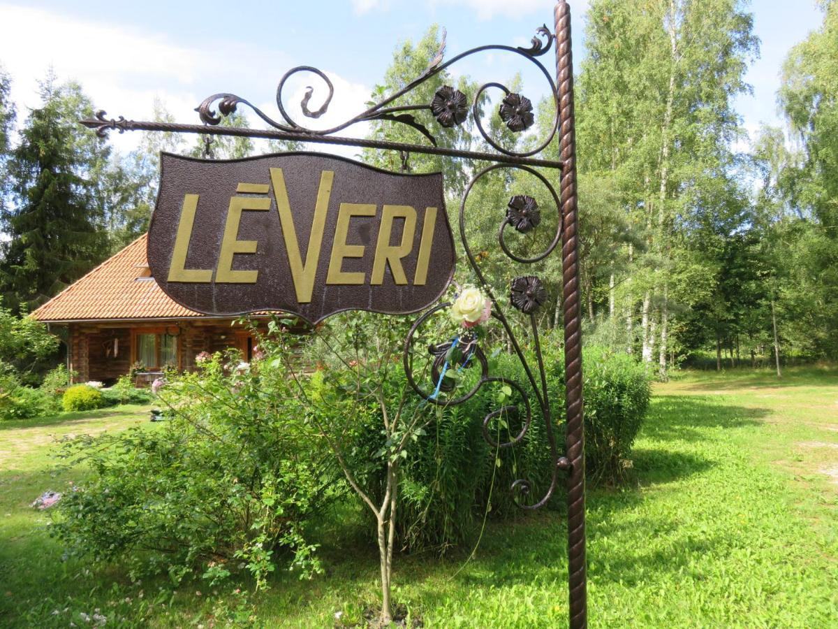 Guest House Lēveri Valgalciems Extérieur photo